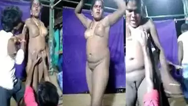 Telugu Girl Hot Nude Dance In Public Hot Xxx Movie