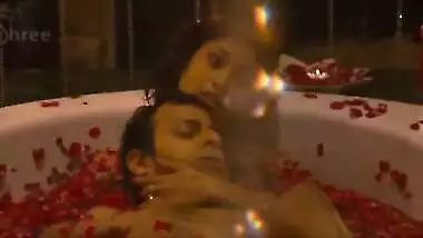 Pauli dam sex with co. 1
