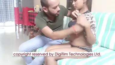 Hindi Family Xx Video - Movs Trends Hindi Xxx Sexy Video Pura Family Ke Sath Me dirty indian sex at  Indiansextube.org