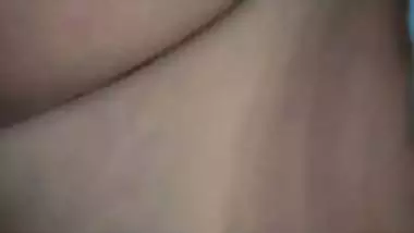 Hyderabadi guy fucks GF’s shaved cunt in Telugu sex video