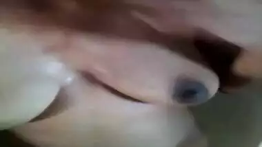 Desi maid nude captured