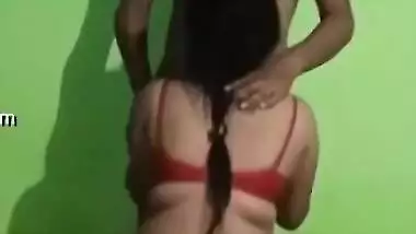 Today Exclusive -big Ass Desi Bhabhi Give Blowjob