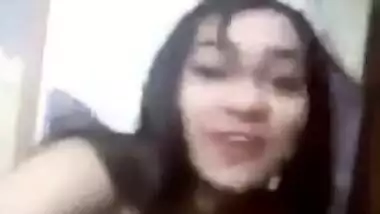 Sexy Desi girl nude MMS selfie video