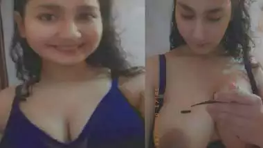 Bf Xxxxgb - Window Peeping Topless Girl dirty indian sex at Indiansextube.org