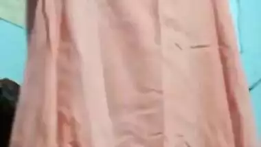 Desi Tamil Bhabhi after bath