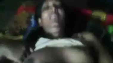 Fingering a sexy Bhojpuri girl