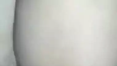 Busty unmarried Desi girl gets painful XXX pussy fucking MMS