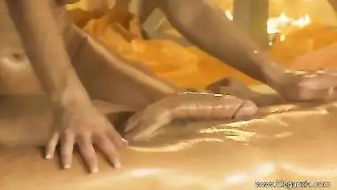 Massage Ecstacy From Babe