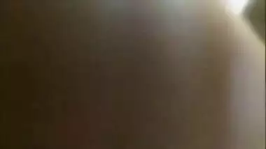 Indian aunty playing with her pussy