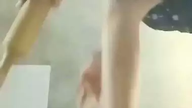 Unsatisfied bhabhi masturbation with chapati roller