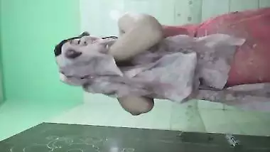 Indian girl after bath nude show for boyfriend