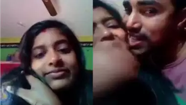 Vergin Hot Romantic Sex Videos - Hot Gang Rape Sex Virgin Girl Is Going On With Desi Video dirty indian sex  at Indiansextube.org