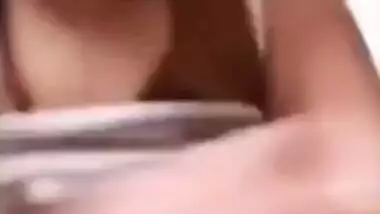 HOT BABE SHOWING BIG BOOBS ON VIDEO CALL
