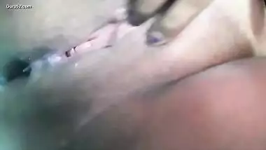 Desi village bbw aunty nice pussy fing video 3