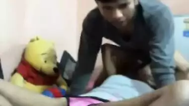 Sound nahiise kam se kam ek ghanta chodunga...