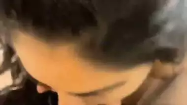 Skinny girlfriend blowjob to boyfriend wearing cap