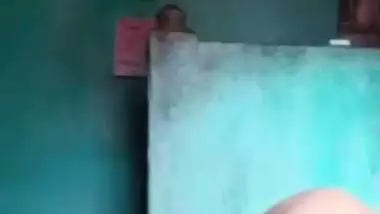 Indian village hottie – Desi nude acrobat show
