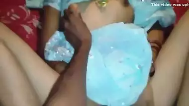 Jor Se Mat Hilao Muh Me Gir Jayega