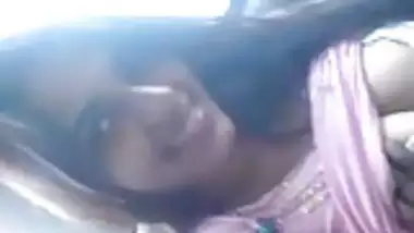 Bd Zabardasti Car Me Seal Todi Roti Huyi Girl dirty indian sex at  Indiansextube.org