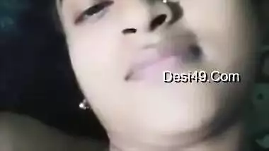 Cute Indian Girl Shows Her Boobs And Pussy