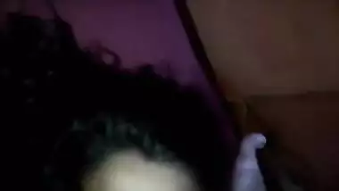 Indian amateur sweety fucks and gets a giant facial 