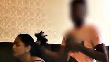 Sexy Tamil wife cuckold by hubby