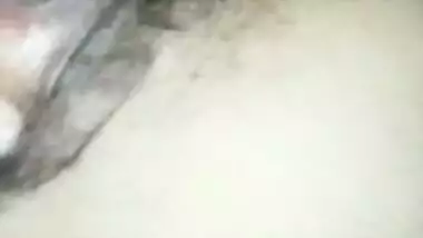 Young Desi Girl Showing Boobs And Pussy