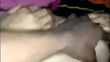 Desi stepaunt fucking self by inserting cucumber in pussy