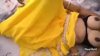 Hot Indian Bhabhi Big Boobs Sex Video