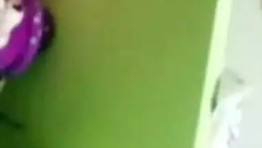 Village bhabhi showing