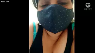 Tamil Item Sex Video - Tamil Item Aunty Jamuna Online Video Call Sex Talk Video dirty indian sex  at Indiansextube.org