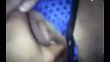 Kissing And Pussy Suprise