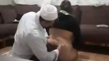 Muslim Matured Uncle Play lover Ass