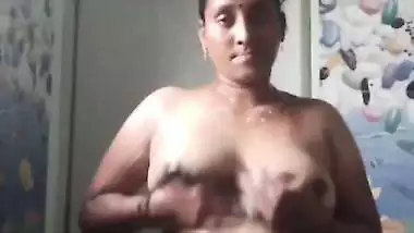 Telugu bhabhi bathing naked video viral update