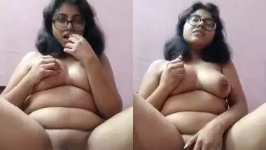 Young Shaved Pussy dirty indian sex at Indiansextube.org