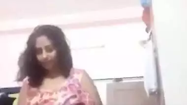 Cute Bengali Babe Selfie