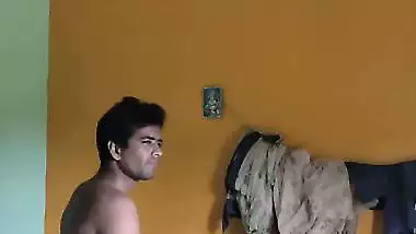 Desi housewife fucks in all positions in xxx desi sex MMS