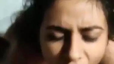 Horny girl takes her lover’s Indian cum in mouth