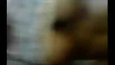 Tamil girl Niranjana’s deep blowjob to sex partner