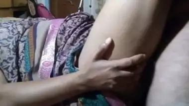 Kompoz Me Desi Aunty - Police Duty Time Aunty Big Boobs Kompoz Me Videos dirty indian sex at  Indiansextube.org