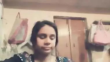 Beautiful Indian Cute Collage Girl Showing Boobs And Pussy