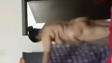 Naked mom after bath dress change caught viral MMS