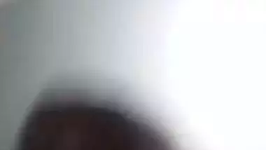 Desi Married Bhabi Showing To Lover