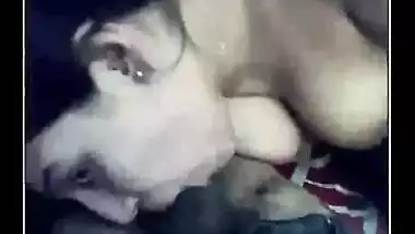 Gorgeous NRI muslim girl hot blowjob session