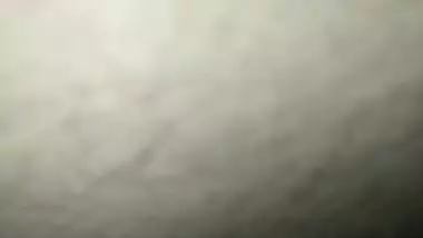 Shy Dehati Bhabhi pussy show MMS video