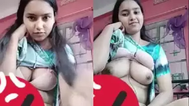 Sdvdoxxx - Cute Desi Girl Showing Her Boobs On Video Call hot xxx movie