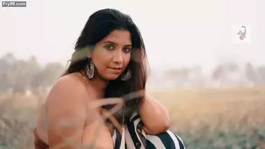 380px x 214px - Videos Hot Bengali Webcam Model Masterbate In Green Saree dirty indian sex  at Indiansextube.org