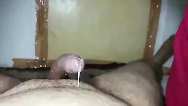 Bhabhi ne pahli bar oil massage kiya or jaldi pani nikal diya