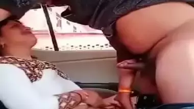 Xxcxxocm - Punjabi Sexy Girl Ki Car Mai Kasi Bur Chudai Ka Desi Porn hot xxx movie