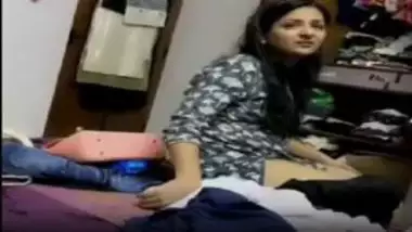 Pubjabi Porn Fuck Bleeding - Punjabi Suhagraat Sex Painfull With Blood Breaking Seal dirty indian sex at  Indiansextube.org